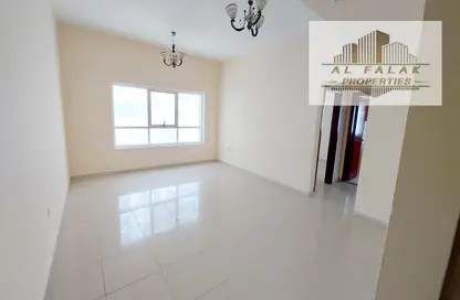 Apartment - 1 Bedroom - 2 Bathrooms for rent in Al Taawoon Tower 1 - Al Taawoon Towers - Al Khan - Sharjah