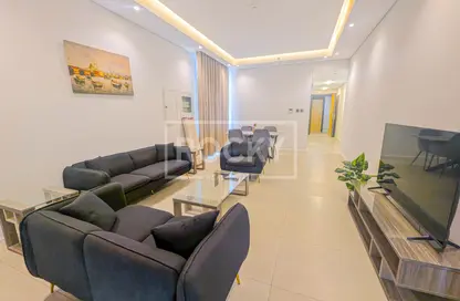 Apartment - 2 Bedrooms - 3 Bathrooms for sale in Diamond Building - Al Satwa - Dubai