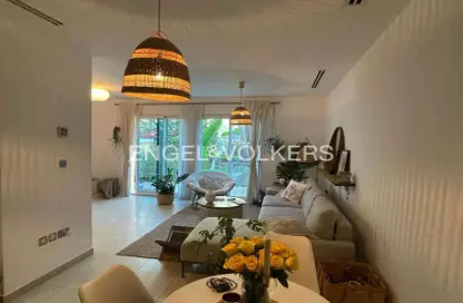 Townhouse - 1 Bedroom - 2 Bathrooms for rent in District 3B - Jumeirah Village Triangle - Dubai