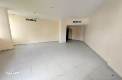 Apartment - 2 Bedrooms - 4 Bathrooms for rent in Manazil Tower 5 - Al Taawun Street - Al Taawun - Sharjah