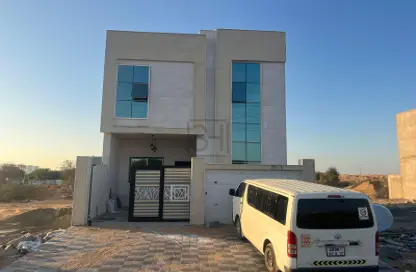 Villa - 5 Bedrooms - 6 Bathrooms for sale in Al Helio 2 - Al Helio - Ajman