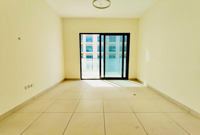 Apartment for Rent in Al Warsan 4: Offer Price|Elegant Finishing|Bright ...