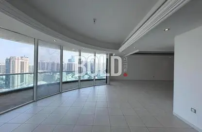 Apartment - 3 Bedrooms - 4 Bathrooms for rent in Corniche Road - Abu Dhabi