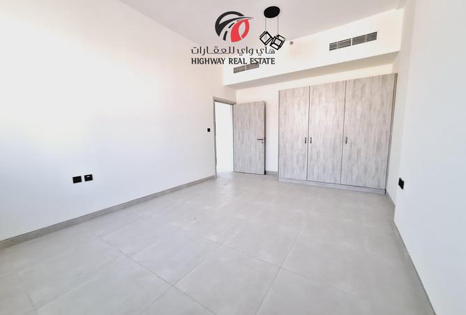 Apartment - 1 Bedroom - 2 Bathrooms for rent in Al Warsan 4 - Al Warsan - Dubai