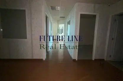 Office Space - Studio - 1 Bathroom for rent in Baniyas Square - Deira - Dubai