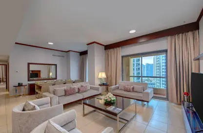 Apartment - 4 Bedrooms - 6 Bathrooms for rent in 1 JBR - Jumeirah Beach Residence - Dubai