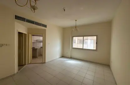 Apartment - 1 Bathroom for rent in Al Raffa - Bur Dubai - Dubai