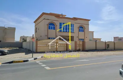 Villa - 6 Bedrooms for sale in Al Azra - Al Riqqa - Sharjah