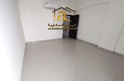 Apartment - 3 Bedrooms - 2 Bathrooms for rent in Al Rashidiya Towers - Al Rashidiya - Ajman Downtown - Ajman