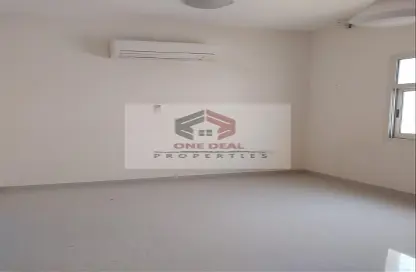 Apartment - 3 Bedrooms - 3 Bathrooms for rent in Al Manaseer - Al Ain