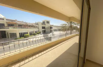 Apartment - 1 Bedroom - 2 Bathrooms for rent in Golf Apartments - Al Hamra Village - Ras Al Khaimah