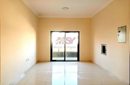 Apartment - 1 Bedroom - 2 Bathrooms for rent in Al Jurf Industrial 3 - Al Jurf Industrial - Ajman