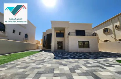 Villa - 4 Bedrooms - 7 Bathrooms for rent in Madinat Al Riyad - Abu Dhabi