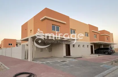 Townhouse - 3 Bedrooms - 4 Bathrooms for sale in Manazel Al Reef 2 - Al Samha - Abu Dhabi