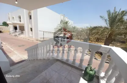 Villa - 5 Bedrooms - 6 Bathrooms for rent in Al Khabisi - Al Ain