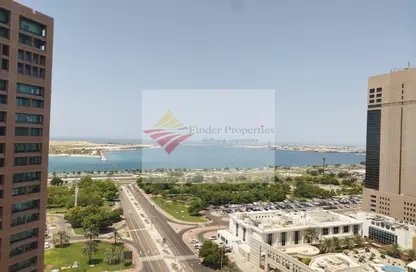 Apartment - 3 Bedrooms - 5 Bathrooms for rent in Al Reem Tower - Corniche Road - Abu Dhabi