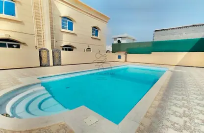 Villa - 4 Bedrooms - 5 Bathrooms for rent in Sharqan - Al Heerah - Sharjah