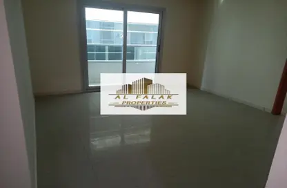 Apartment - 1 Bedroom - 1 Bathroom for rent in Manazil Tower 2 - Al Taawun Street - Al Taawun - Sharjah