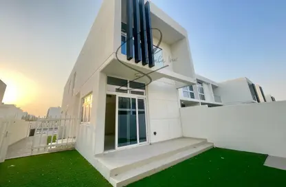 Townhouse - 3 Bedrooms - 4 Bathrooms for sale in Centaury - The Roots DAMAC Hills 2 - Damac Hills 2 - Dubai