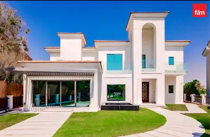 Villa - 4 Bedrooms - 5 Bathrooms for sale in The Mansions - Jumeirah Islands - Dubai