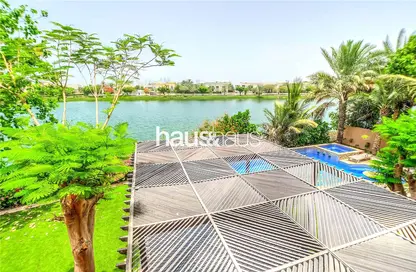 Villa - 6 Bedrooms - 5 Bathrooms for sale in Meadows 7 - Meadows - Dubai