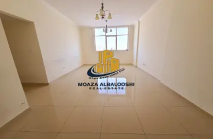 Apartment - 3 Bedrooms - 3 Bathrooms for rent in Muwaileh 29 Building - Muwaileh - Sharjah