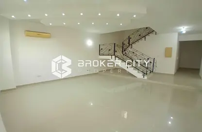 Villa - 5 Bedrooms - 6 Bathrooms for rent in Shakhbout City - Abu Dhabi