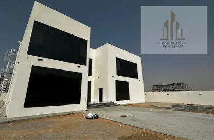 Villa - 5 Bedrooms - 7 Bathrooms for rent in Al Warsan 4 - Al Warsan - Dubai