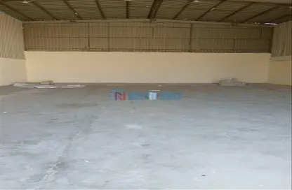 Warehouse - Studio - 1 Bathroom for rent in Mafraq Industrial Area - Abu Dhabi