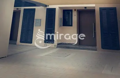 Townhouse - 2 Bedrooms - 3 Bathrooms for sale in Aldhay at Bloom Gardens - Bloom Gardens - Al Salam Street - Abu Dhabi