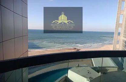 Apartment - 2 Bedrooms - 4 Bathrooms for rent in Corniche Tower - Ajman Corniche Road - Ajman