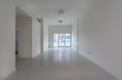 Apartment - 2 Bedrooms - 2 Bathrooms for sale in Zenith A1 Tower - Zenith Towers - Dubai Sports City - Dubai