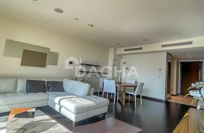 Apartment - 1 Bedroom - 2 Bathrooms for sale in Burj Khalifa - Burj Khalifa Area - Downtown Dubai - Dubai