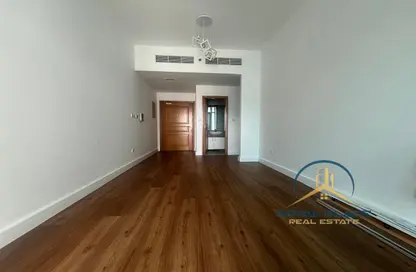 Apartment - 1 Bedroom - 2 Bathrooms for rent in Marina Residence B - Marina Residence - Dubai Marina - Dubai