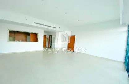 Apartment - 3 Bedrooms - 4 Bathrooms for sale in Vida Residence 1 - Vida Residence - The Hills - Dubai