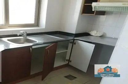 Apartment - Studio - 1 Bathroom for rent in Al Shafar Tower - Barsha Heights (Tecom) - Dubai