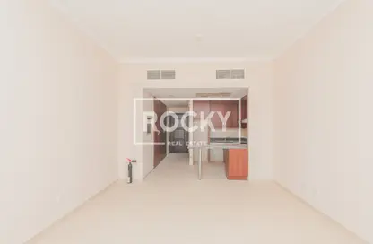 Apartment - Studio - 1 Bathroom for rent in Ritaj Tower - Dubai Investment Park (DIP) - Dubai