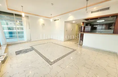 Apartment - 2 Bedrooms - 2 Bathrooms for rent in Opal Tower Marina - Dubai Marina - Dubai