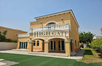 Villa - 5 Bedrooms - 6 Bathrooms for rent in Legacy - Jumeirah Park - Dubai