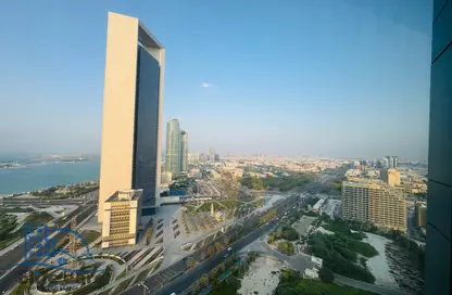 Apartment - 2 Bedrooms - 3 Bathrooms for rent in Etihad Tower 5 - Etihad Towers - Corniche Road - Abu Dhabi