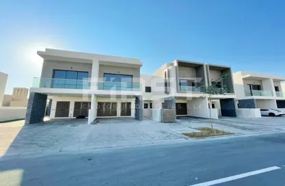 Townhouse - 2 Bedrooms - 3 Bathrooms for sale in The Cedars - Yas Acres - Yas Island - Abu Dhabi