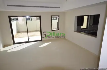 Empty Room image for: Villa - 4 Bedrooms - 4 Bathrooms for rent in Mira 1 - Mira - Reem - Dubai, Image 1