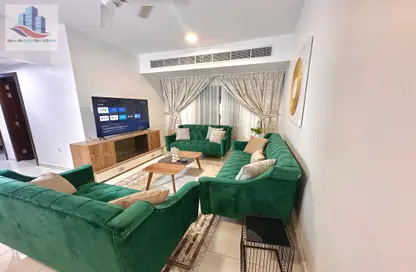 Apartment - 2 Bedrooms - 2 Bathrooms for rent in Muwaileh Commercial - Sharjah