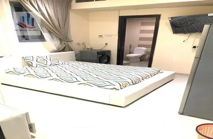 Apartment - 1 Bathroom for rent in Al Qulaya'ah - Al Sharq - Sharjah