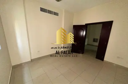 Apartment - 2 Bedrooms - 1 Bathroom for rent in Zayd Bin Aslam Street - Abu shagara - Sharjah