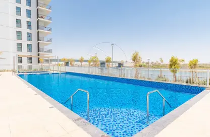 Apartment - 1 Bathroom for sale in Waters Edge - Yas Island - Abu Dhabi