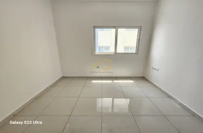 Apartment - 2 Bedrooms - 2 Bathrooms for rent in Tiger Building Al Qadesia - Al Nahda - Sharjah