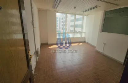 Office Space - Studio - 1 Bathroom for rent in Al Khalidiya - Abu Dhabi