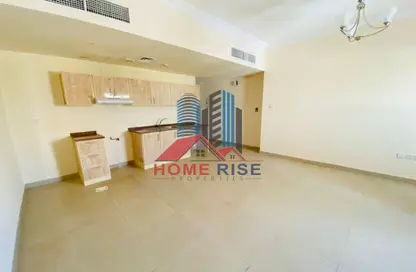 Apartment - Studio - 1 Bathroom for rent in Al Hafeet Tower 8 - Al Nahda - Sharjah