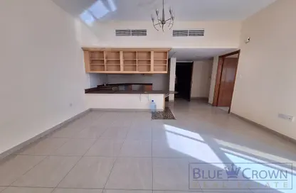 Apartment - 1 Bedroom - 1 Bathroom for rent in Al Raffa - Bur Dubai - Dubai